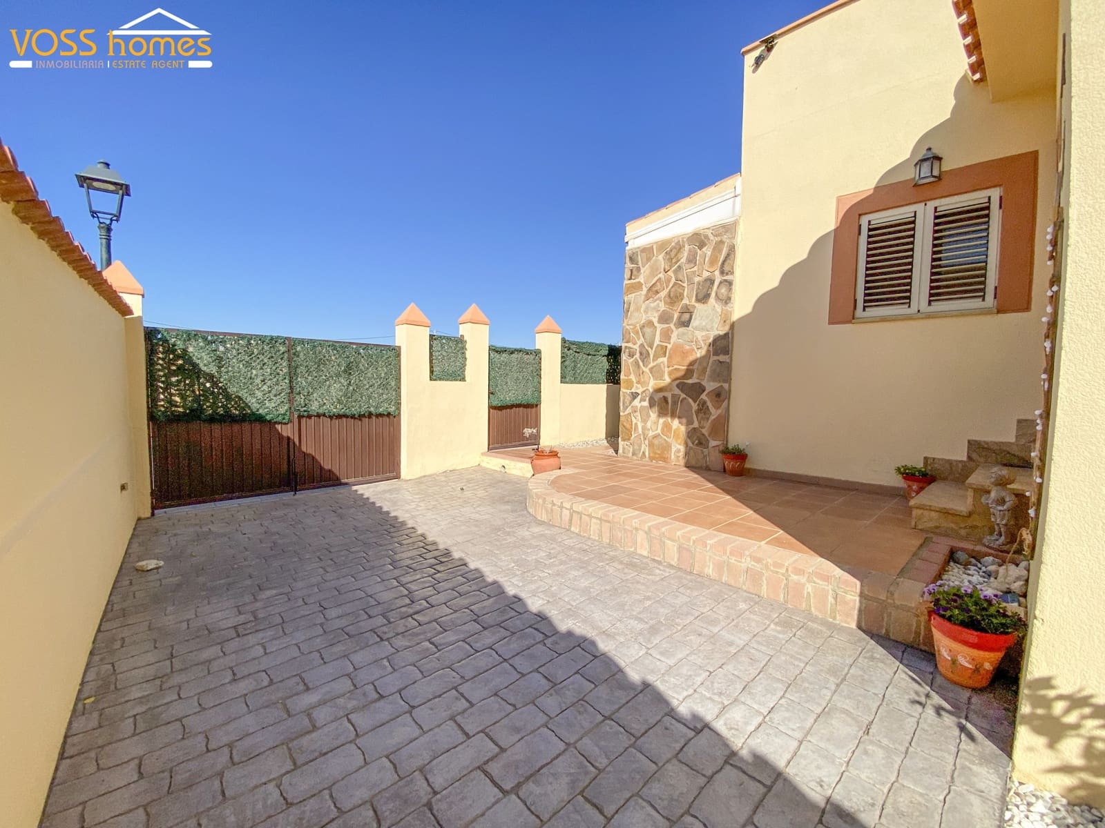 2 Zimmer Villa zu verkaufen in La Alfoquia mit Pool Garage - 259.950 € (Ref: 10078927)