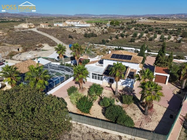 5 soveværelse Villa til salg i Huércal-Overa med swimmingpool garage - € 429.950 (Ref: 10101082)
