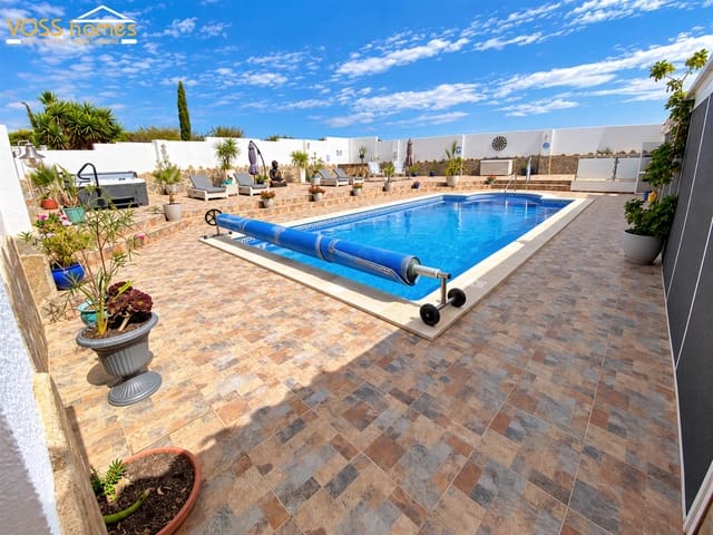 4 sovrum Villa till salu i Albox med pool garage - 395 000 € (Ref: 10133030)