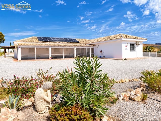 4 sovrum Villa till salu i Albox med pool garage - 395 000 € (Ref: 10133030)