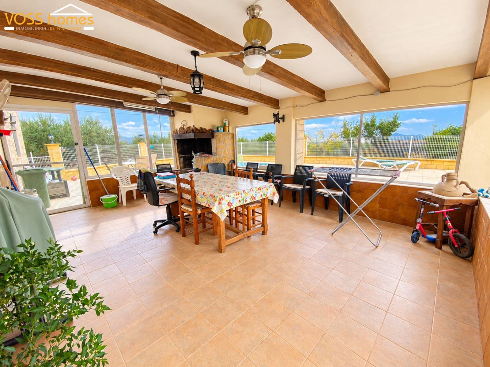 2 soveværelse Finca/Landehus til salg i Huercal-Overa med swimmingpool garage - € 159.950 (Ref: 10136050)