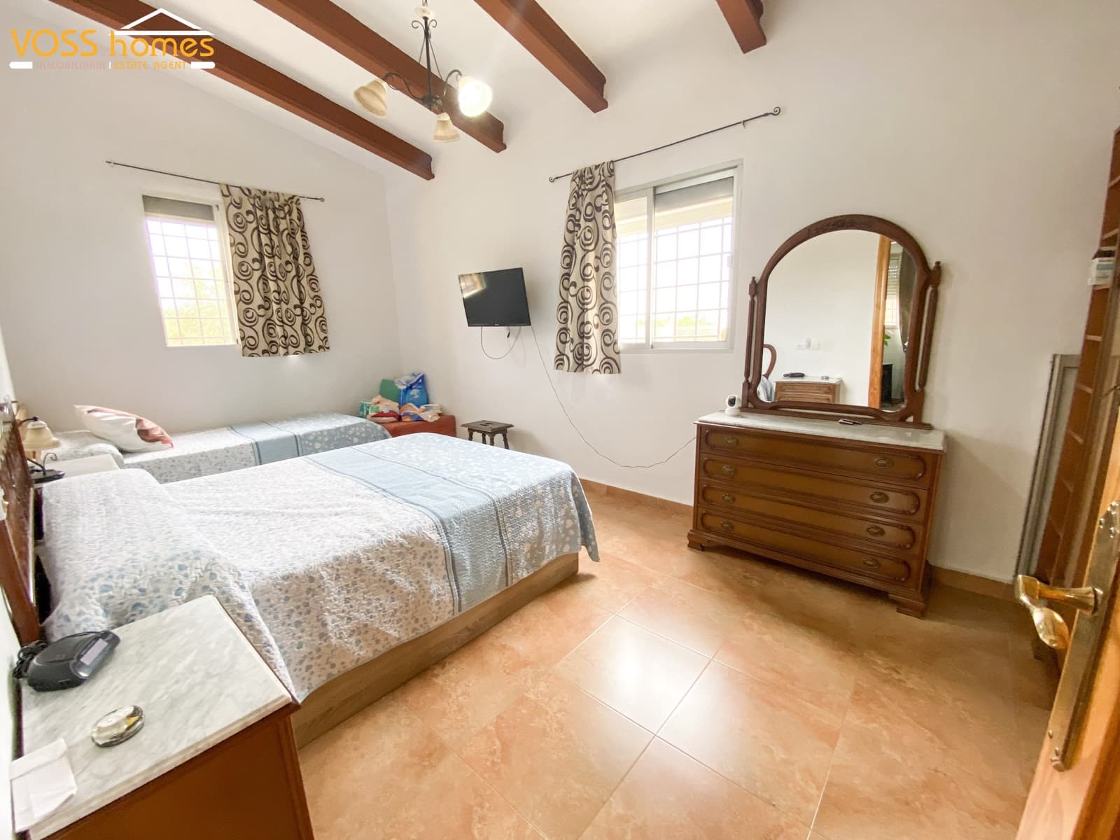 2 soveværelse Finca/Landehus til salg i Huercal-Overa med swimmingpool garage - € 159.950 (Ref: 10136050)