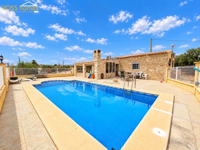 2 soveværelse Finca/Landehus til salg i Huércal-Overa med swimmingpool garage - € 159.950 (Ref: 10136050)