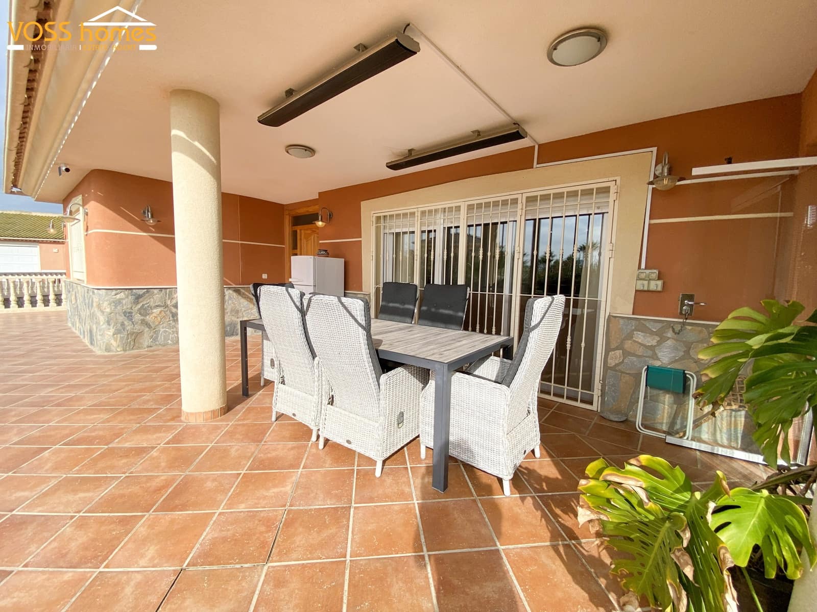 Chalet de 4 habitaciones en Puerto Lumbreras en venta con piscina garaje - 429.950 € (Ref: 10147446)