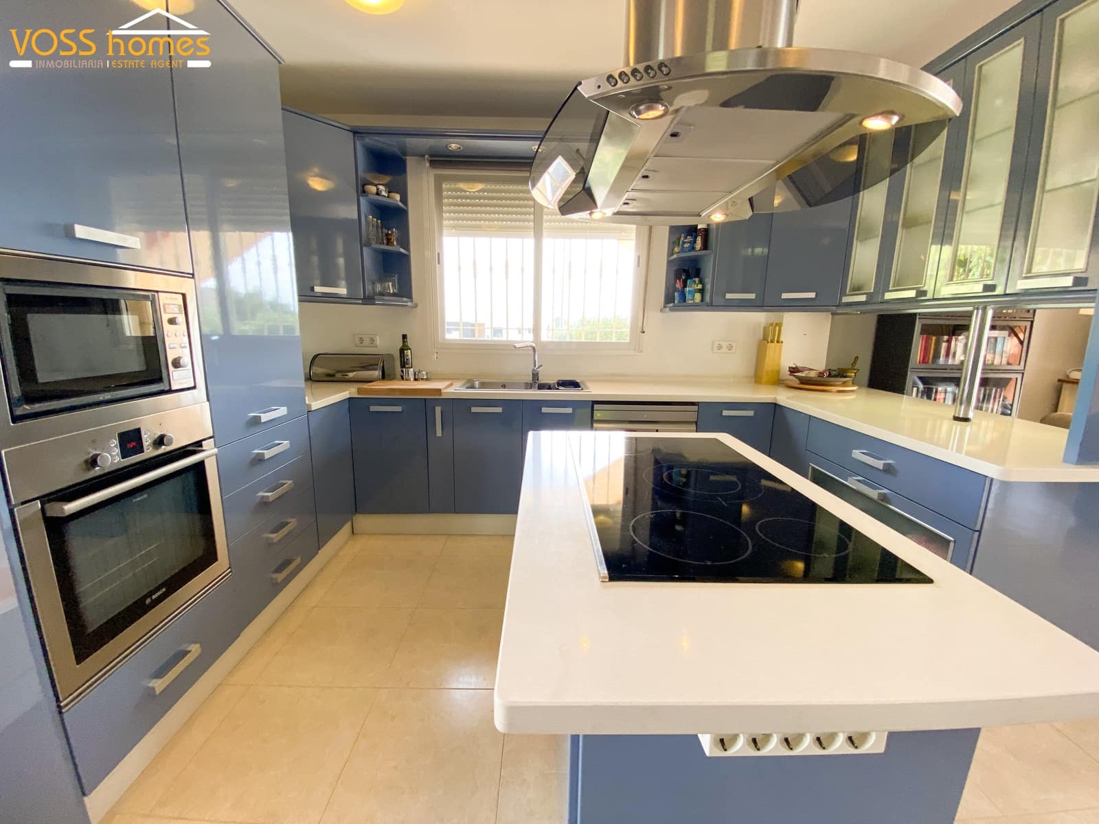 Chalet de 4 habitaciones en Puerto Lumbreras en venta con piscina garaje - 429.950 € (Ref: 10147446)