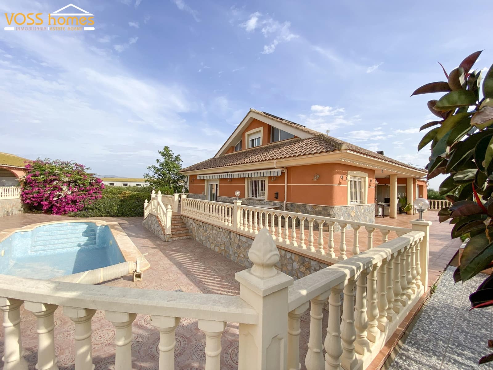 Chalet de 4 habitaciones en Puerto Lumbreras en venta con piscina garaje - 429.950 € (Ref: 10147446)