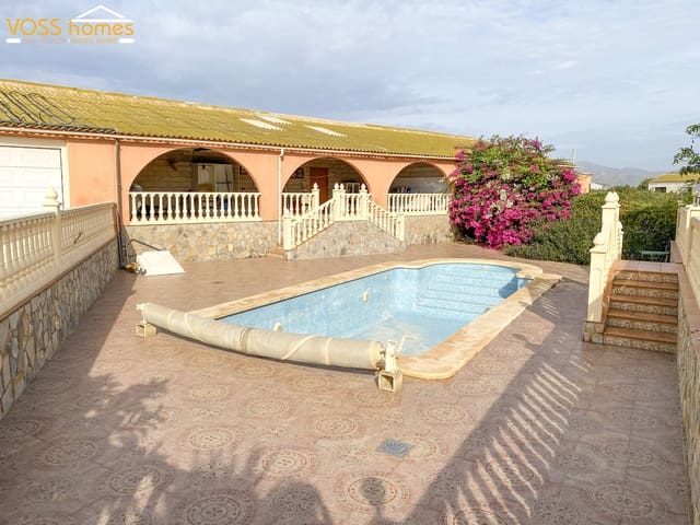 Chalet de 4 habitaciones en Puerto Lumbreras en venta con piscina garaje - 429.950 € (Ref: 10147446)