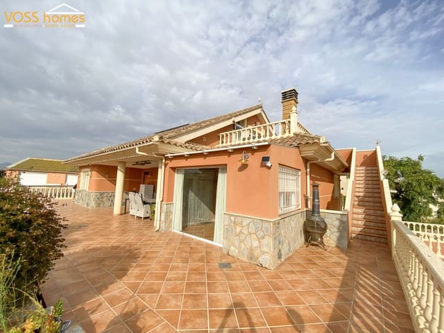 Chalet de 4 habitaciones en Puerto Lumbreras en venta con piscina garaje - 429.950 € (Ref: 10147446)