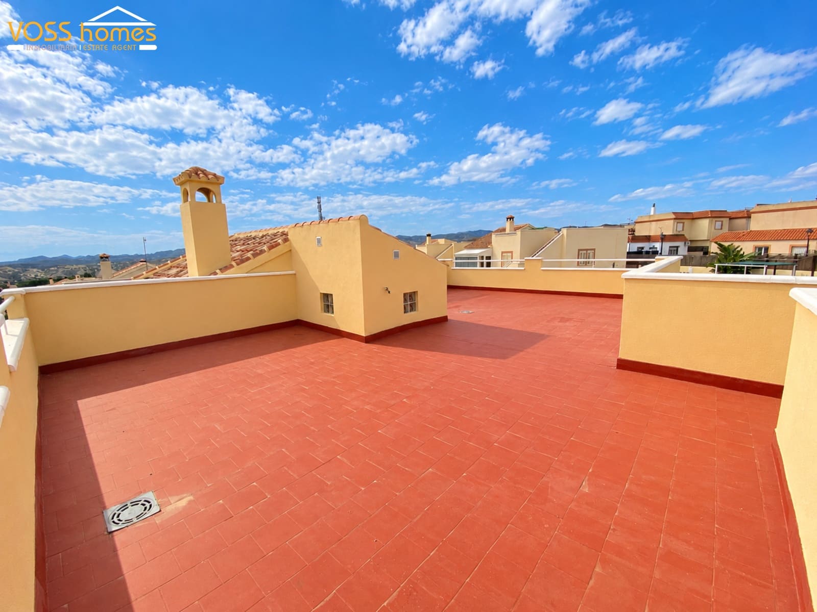 3 bedroom Villa for sale in La Alfoquia with garage - € 259,950 (Ref: 10158684)