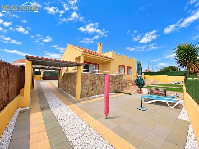 3 camera da letto Villa in vendita in La Alfoquia, Zurgena con garage - 259.950 € (Rif: 10158684)