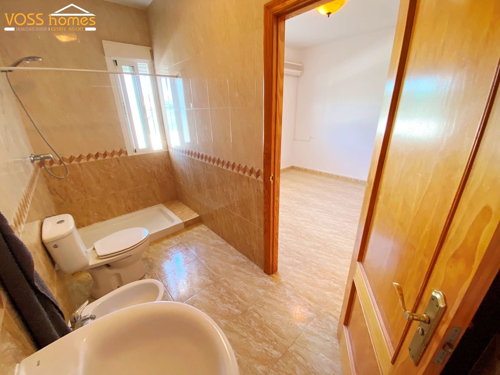 Chalet de 3 habitaciones en Zurgena en venta con garaje - 194.950 € (Ref: 10174781)