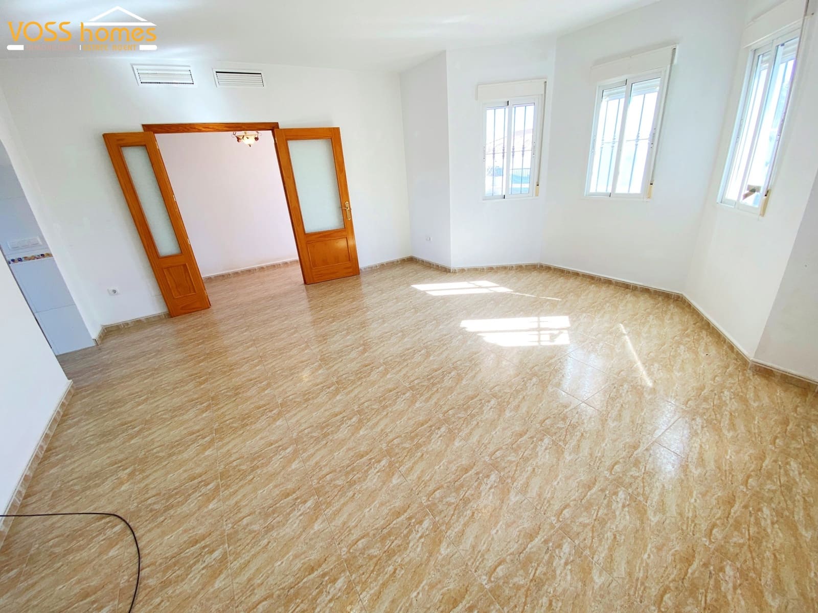 Chalet de 3 habitaciones en Zurgena en venta con garaje - 194.950 € (Ref: 10174781)