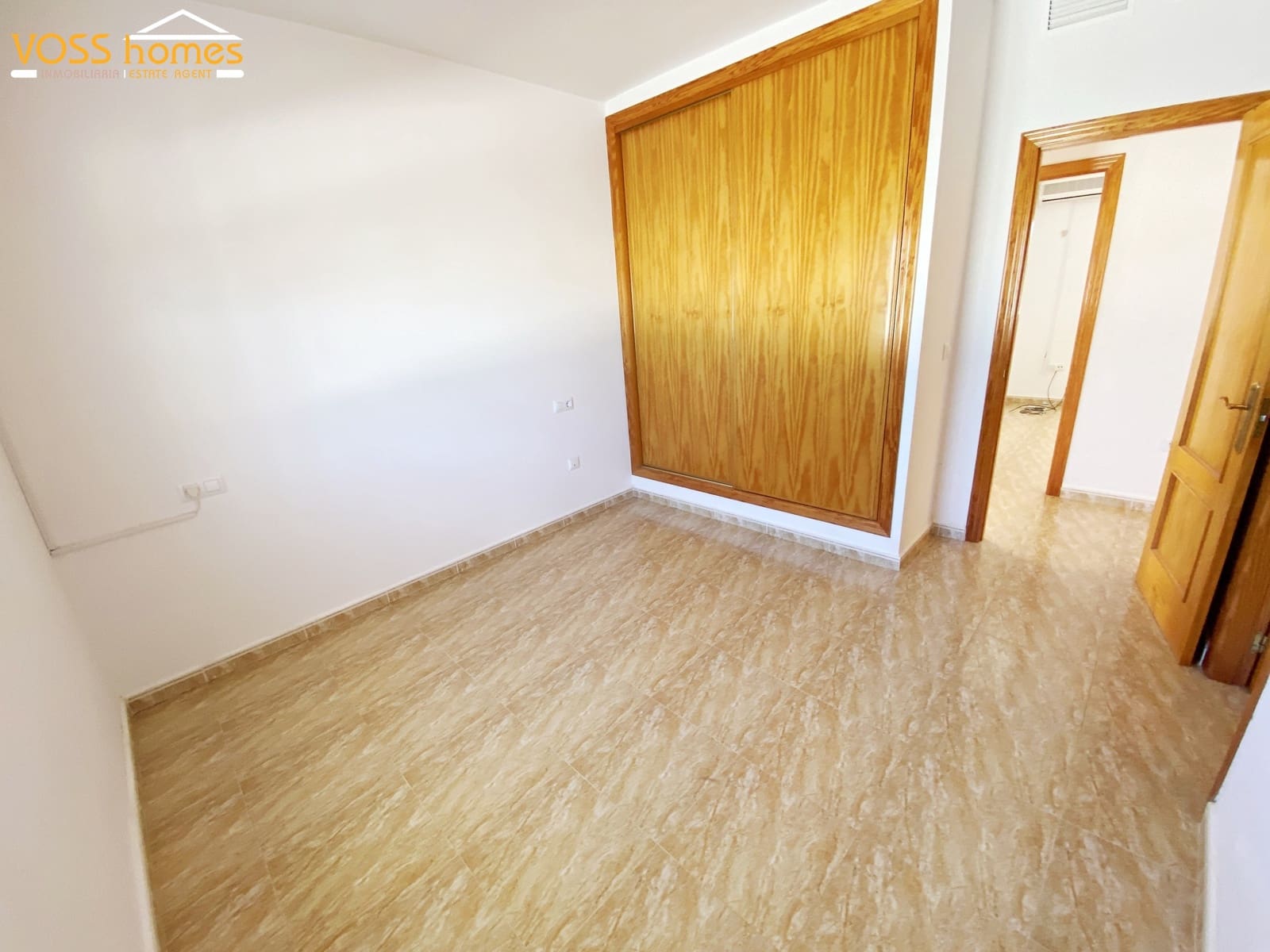 Chalet de 3 habitaciones en Zurgena en venta con garaje - 194.950 € (Ref: 10174781)