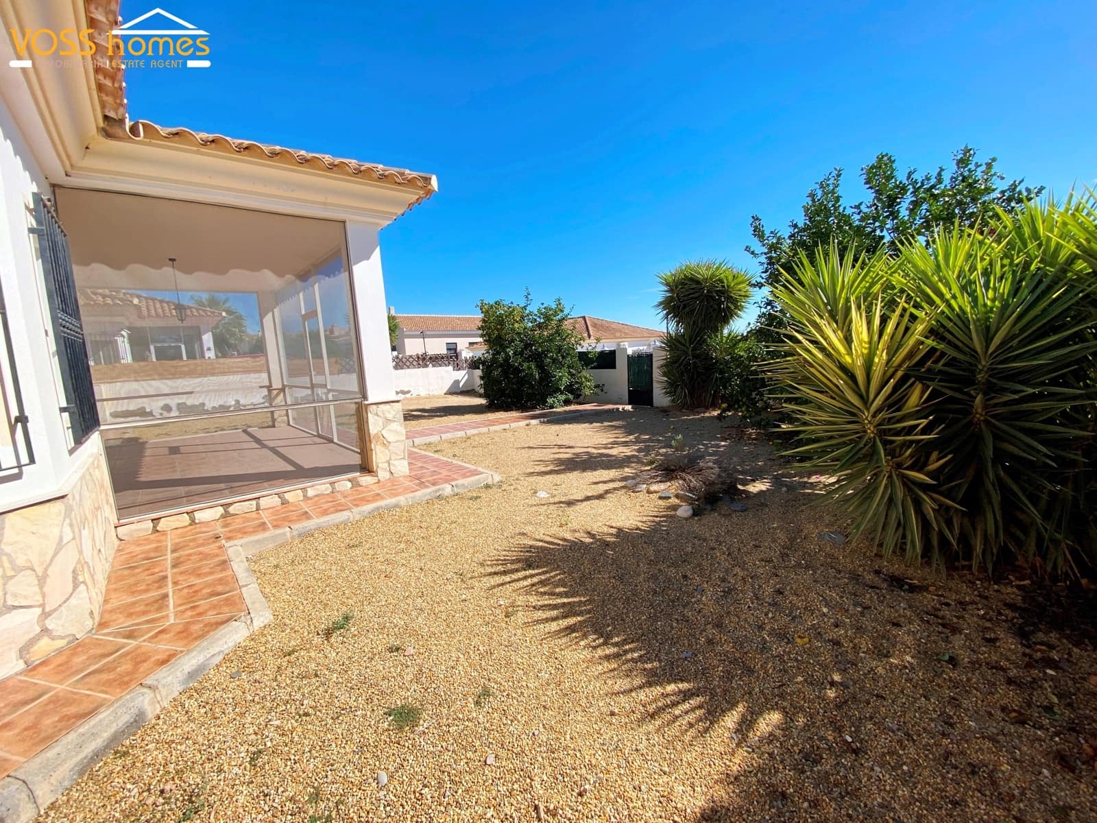 Chalet de 3 habitaciones en Zurgena en venta con garaje - 194.950 € (Ref: 10174781)