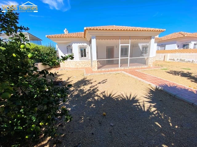 Chalet de 3 habitaciones en Zurgena en venta con garaje - 194.950 € (Ref: 10174781)