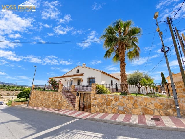 3 bedroom Villa for sale in Almanzora, Cantoria with garage - € 269,950 (Ref: 10182202)
