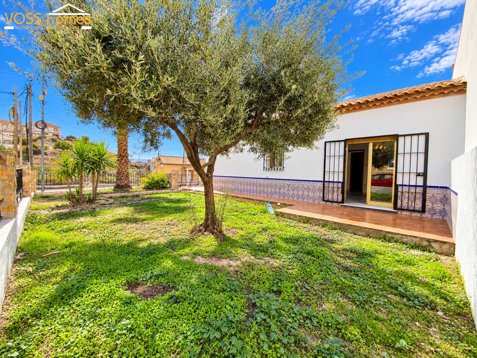 3 bedroom Villa for sale in Cantoria with garage - € 269,950 (Ref: 10182202)