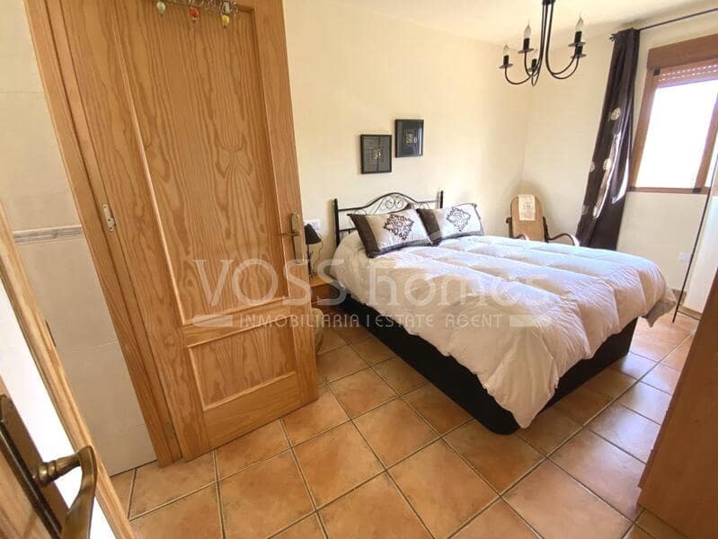 4 soveværelse Villa til salg i Huercal-Overa med swimmingpool - € 184.950 (Ref: 5349490)