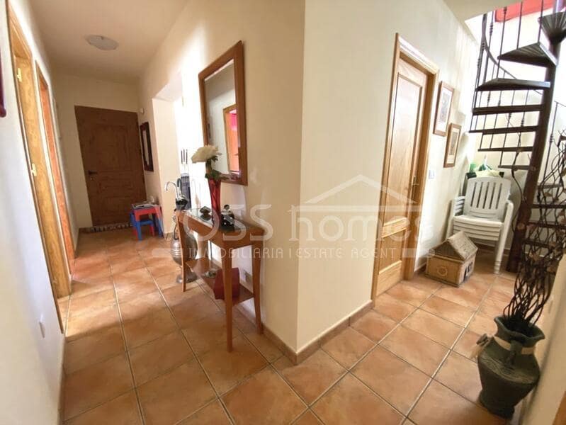 4 soveværelse Villa til salg i Huercal-Overa med swimmingpool - € 184.950 (Ref: 5349490)