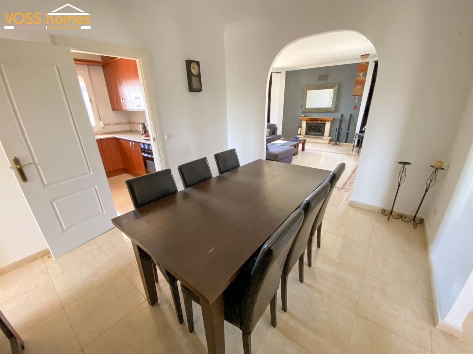 4 soveværelse Villa til salg i Huercal-Overa med swimmingpool - € 319.950 (Ref: 5349536)