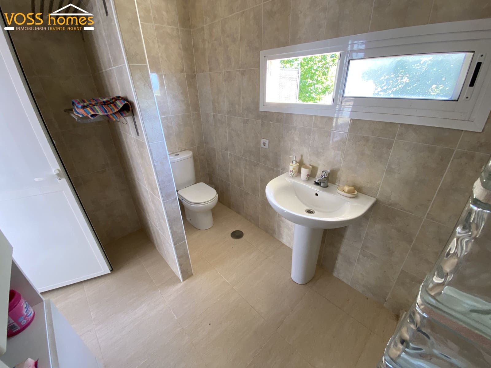 4 soveværelse Villa til salg i Huercal-Overa med swimmingpool - € 319.950 (Ref: 5349536)