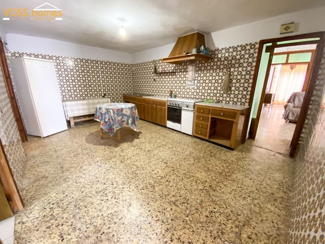 6 bedroom Townhouse for sale in Zurgena with garage - € 97,950 (Ref: 5349762)