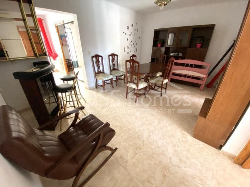 4 soveværelse Byhus til salg i Huercal-Overa - € 89.950 (Ref: 5349784)