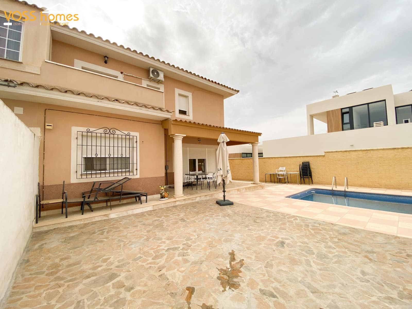 3 Zimmer Villa zu verkaufen in Huercal-Overa mit Pool Garage - 270.000 € (Ref: 5708402)