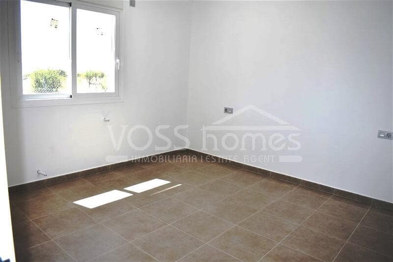 3 soveværelse Villa til salg i Huercal-Overa med swimmingpool - € 195.000 (Ref: 6791828)