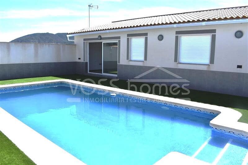 3 soveværelse Villa til salg i Huercal-Overa med swimmingpool - € 195.000 (Ref: 6791828)