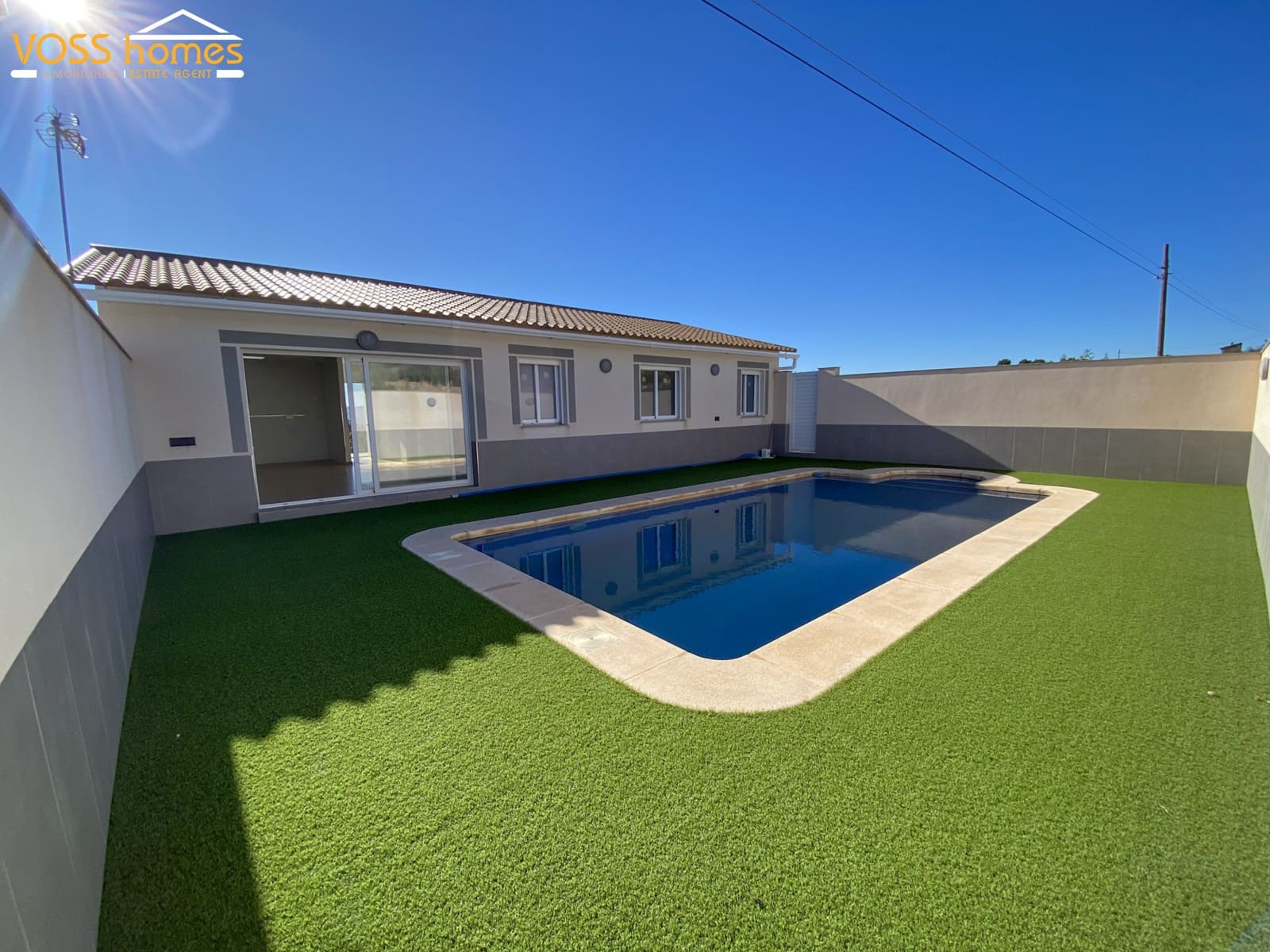 3 bedroom Villa for sale in Puerto Lumbreras with pool - € 195,000 (Ref: 6791828)