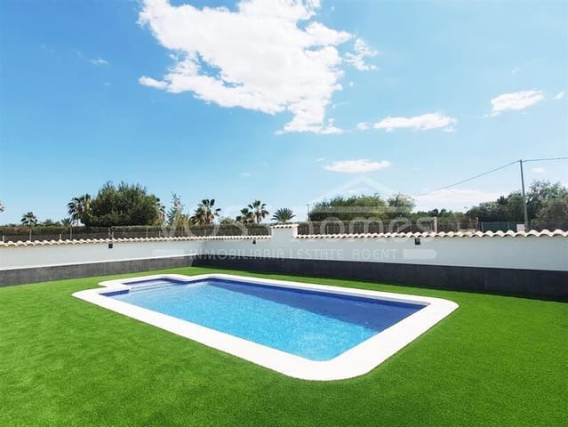 5 bedroom Villa for sale in Puerto Lumbreras with pool - € 340,000 (Ref: 7687652)