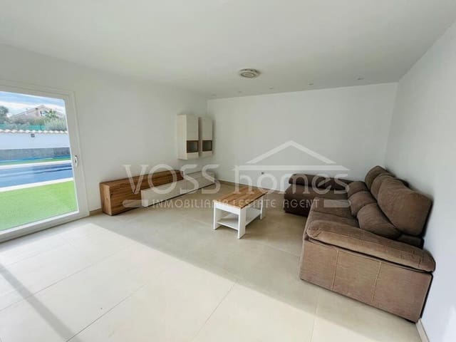 5 bedroom Villa for sale in Puerto Lumbreras with pool - € 340,000 (Ref: 7687652)