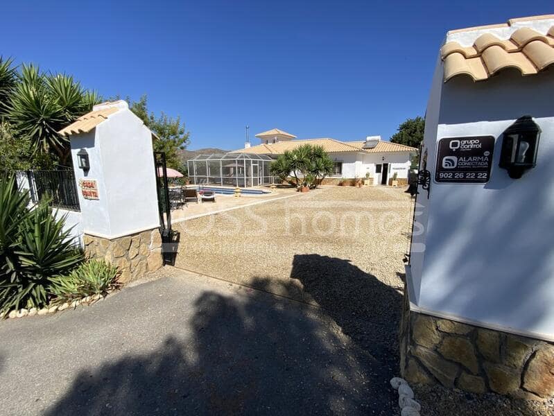 3 makuuhuone Huvila myytävänä paikassa Huercal-Overa mukana uima-altaan - 294 950 € (Ref: 7754982)