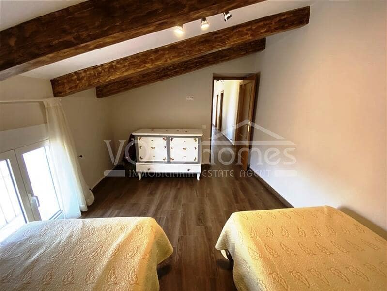 4 bedroom Finca/Country House for rent in Huercal-Overa - € 700 (Ref: 7765074)