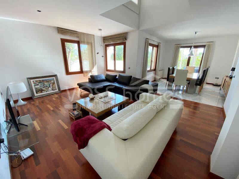 5 quarto Moradia para venda em Huercal-Overa com piscina - 620 000 € (Ref: 7833964)