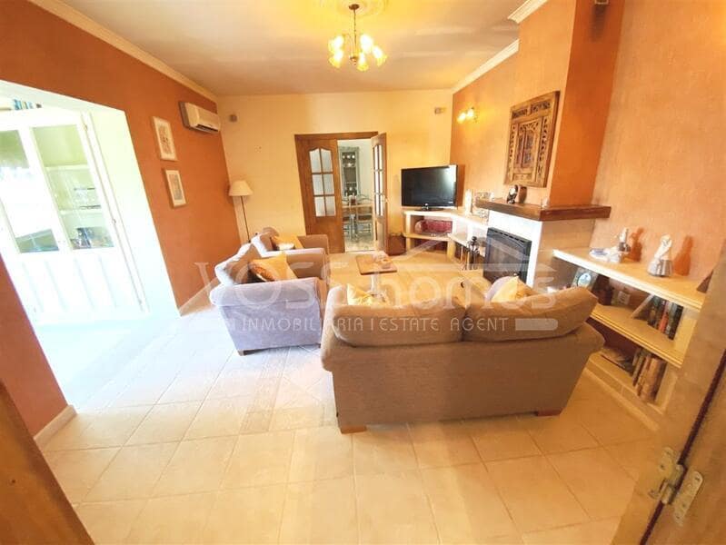 4 bedroom Villa for sale in Zurgena - € 239,925 (Ref: 7899219)