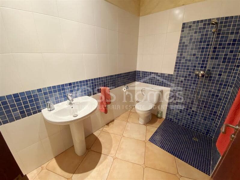 4 soveværelse Villa til salg i Huercal-Overa med swimmingpool - € 799.950 (Ref: 7927743)