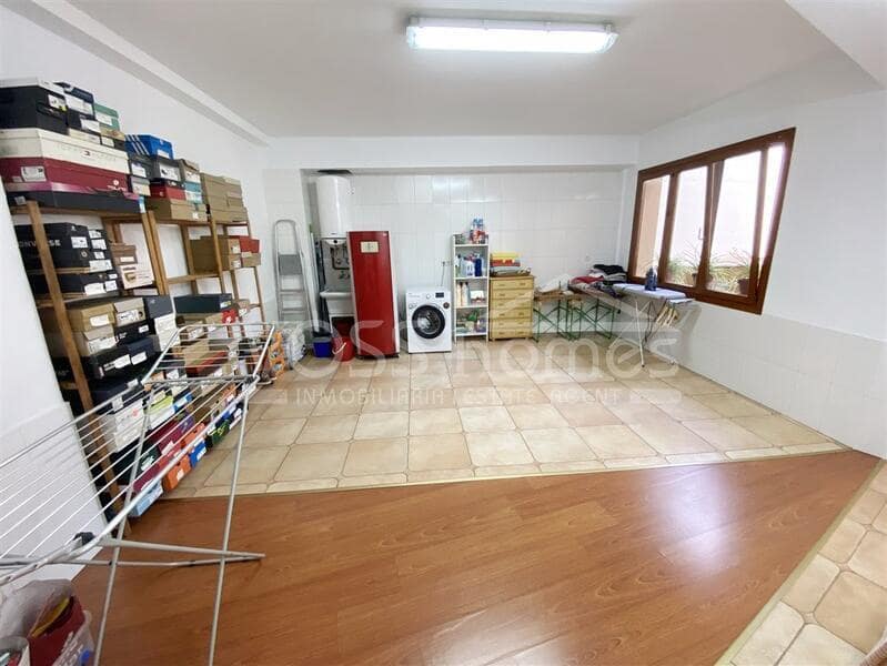 4 soveværelse Villa til salg i Huercal-Overa med swimmingpool - € 799.950 (Ref: 7927743)