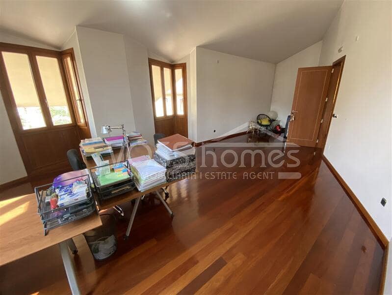 4 soveværelse Villa til salg i Huercal-Overa med swimmingpool - € 799.950 (Ref: 7927743)