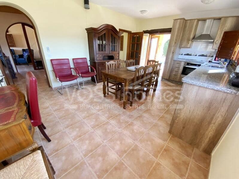 3 bedroom Villa for sale in Zurgena with pool - € 299,000 (Ref: 8096989)