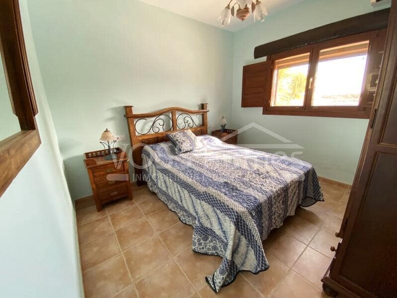 3 bedroom Villa for sale in Zurgena with pool - € 299,000 (Ref: 8096989)