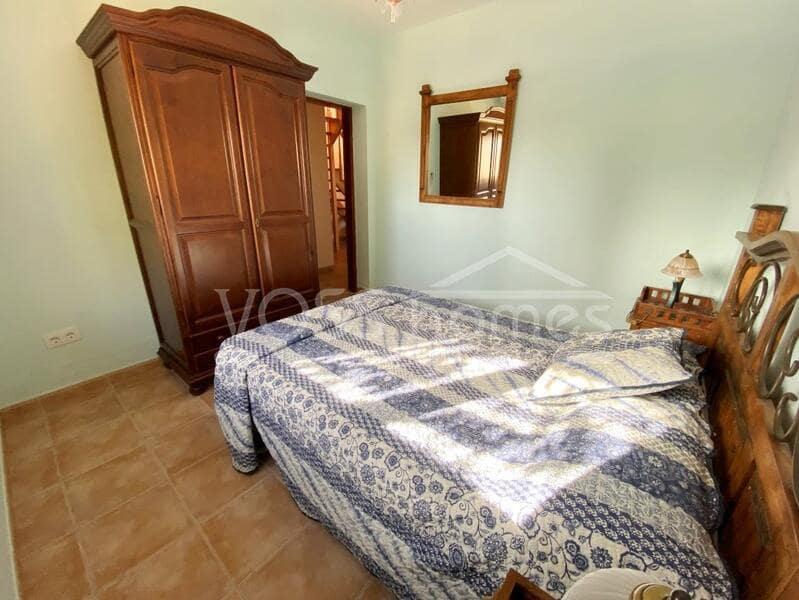 3 bedroom Villa for sale in Zurgena with pool - € 299,000 (Ref: 8096989)