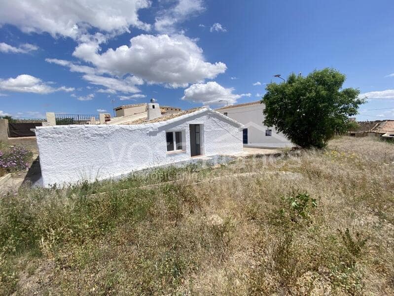 3 soveværelse Finca/Landehus til salg i Huercal-Overa - € 58.000 (Ref: 8135348)