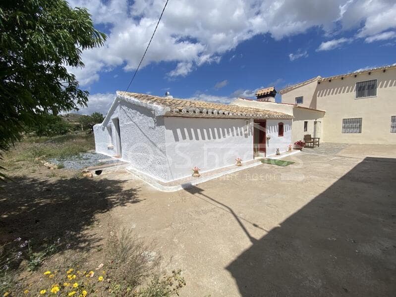 3 soveværelse Finca/Landehus til salg i Huercal-Overa - € 58.000 (Ref: 8135348)