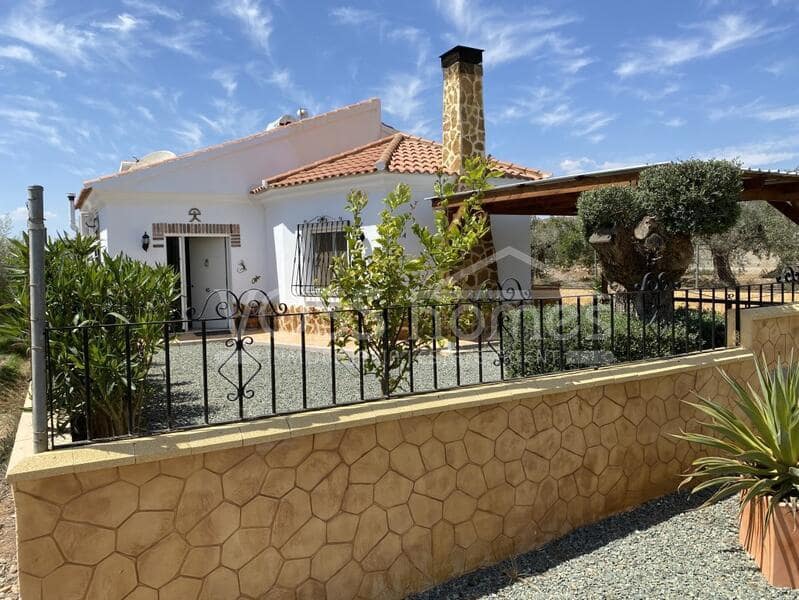 3 soverom Villa til salgs i Huercal-Overa med svømmebasseng - € 229 950 (Ref: 8232485)