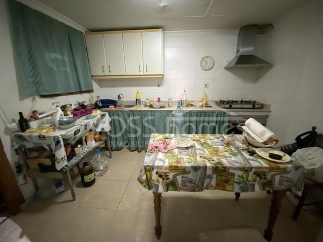 Commercial for rent in Huércal-Overa - € 300 (Ref: 8243974)