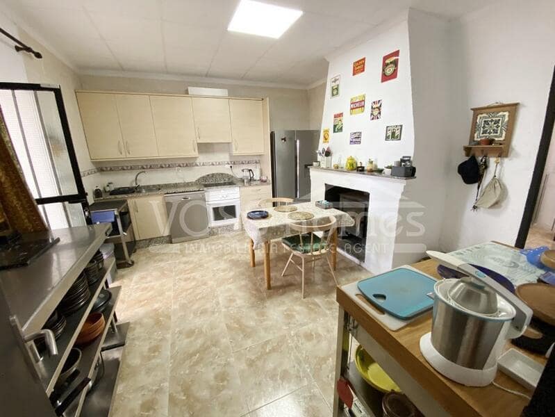 4 soverom Finca/Herregård til salgs i Huercal-Overa med svømmebasseng - € 274 950 (Ref: 8353452)