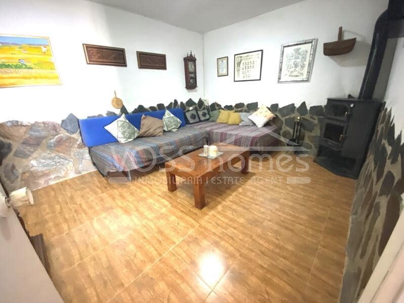 6 soveværelse Finca/Landehus til salg i Taberno med swimmingpool - € 199.950 (Ref: 8465505)