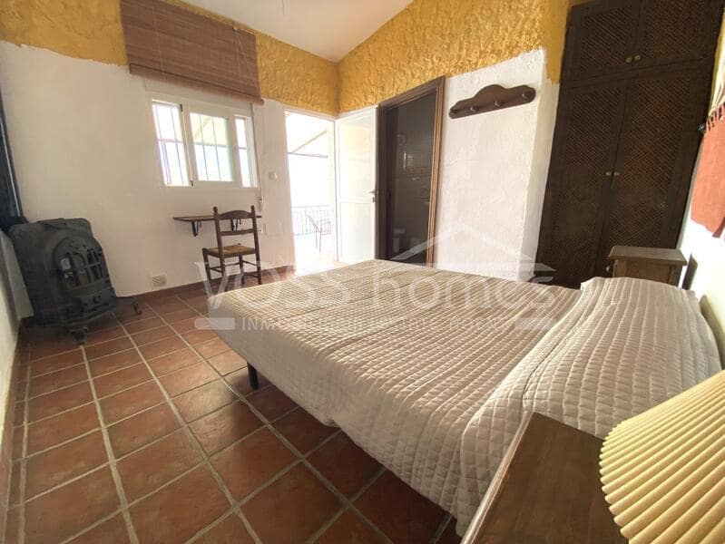 6 soveværelse Finca/Landehus til salg i Taberno med swimmingpool - € 199.950 (Ref: 8465505)